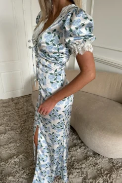 New BYIC Agneteic Long Dress A23810 Blue Hydrangea Print