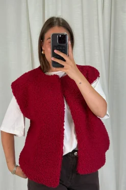 Best A-bee Alicia Vest Burgundy