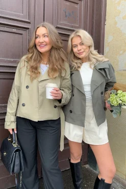 BYIC Almaic Trenchcoat green Green