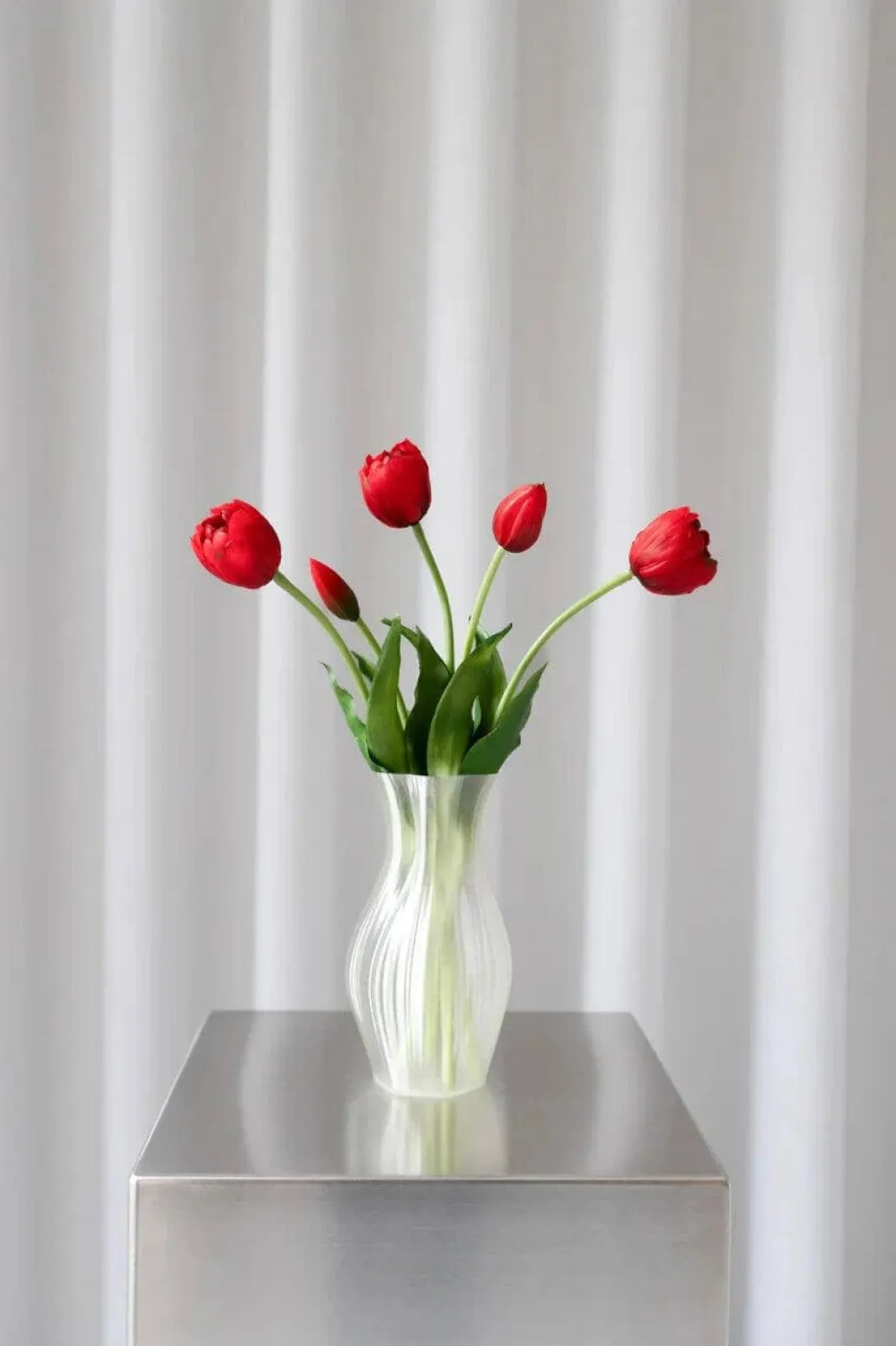 Online Bloom Objects Artificial Laye Tulips 02-233 Red