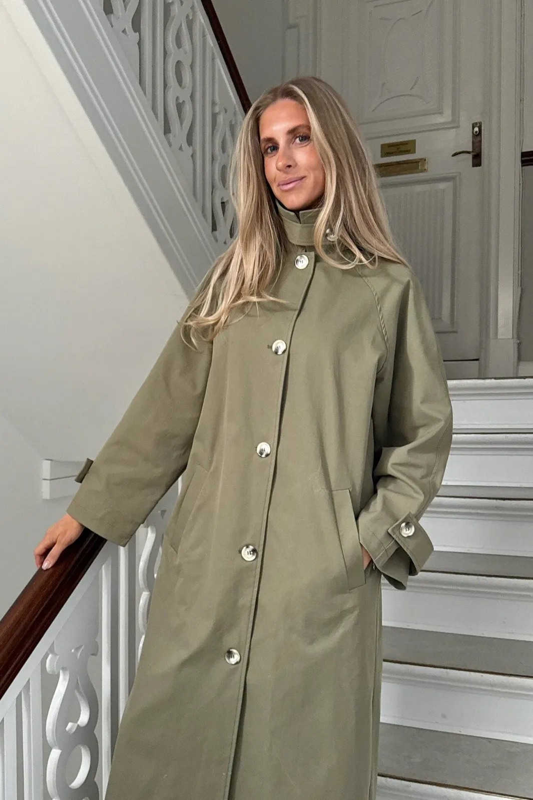 BYIC Avaic Trenchcoat A23791 Dark Khaki