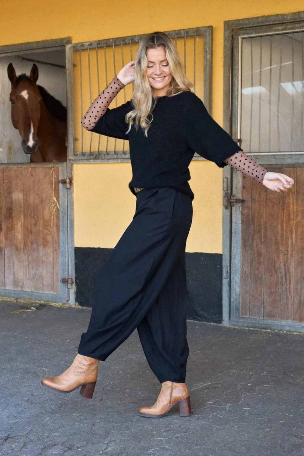 Sale Black Colour Bcabu Balloon Pant 41023 Black