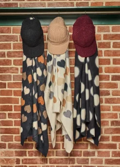Discount Black Colour Bcblix Dotted Winter Scarf 208416 Black Dot