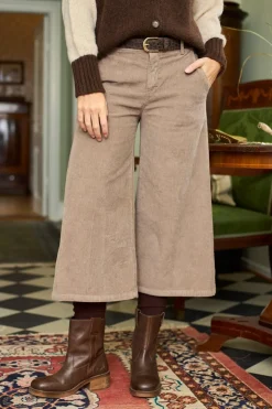 Best Black Colour Bccora Culotte Pant 41042 Lt. Nougat