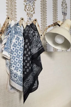 Black Colour Bctrish Mini Scarf 3654 Black