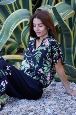 Black Colour Bczennia Blouse 40916 Black Flower