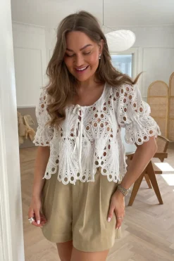 Clearance BYIC Bella Tie Top White