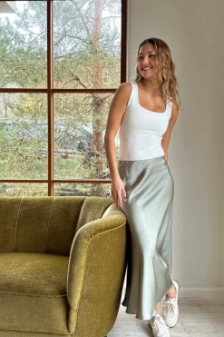 New Neo Noir Bovary Skirt Smoke Green