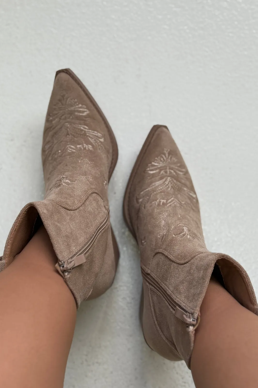New Bloom Camila Boots Taupe