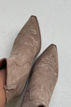 New Bloom Camila Boots Taupe
