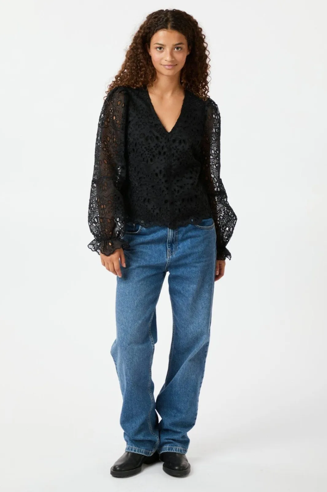 Outlet Neo Noir Candice Embroidery Blouse 163848 Black