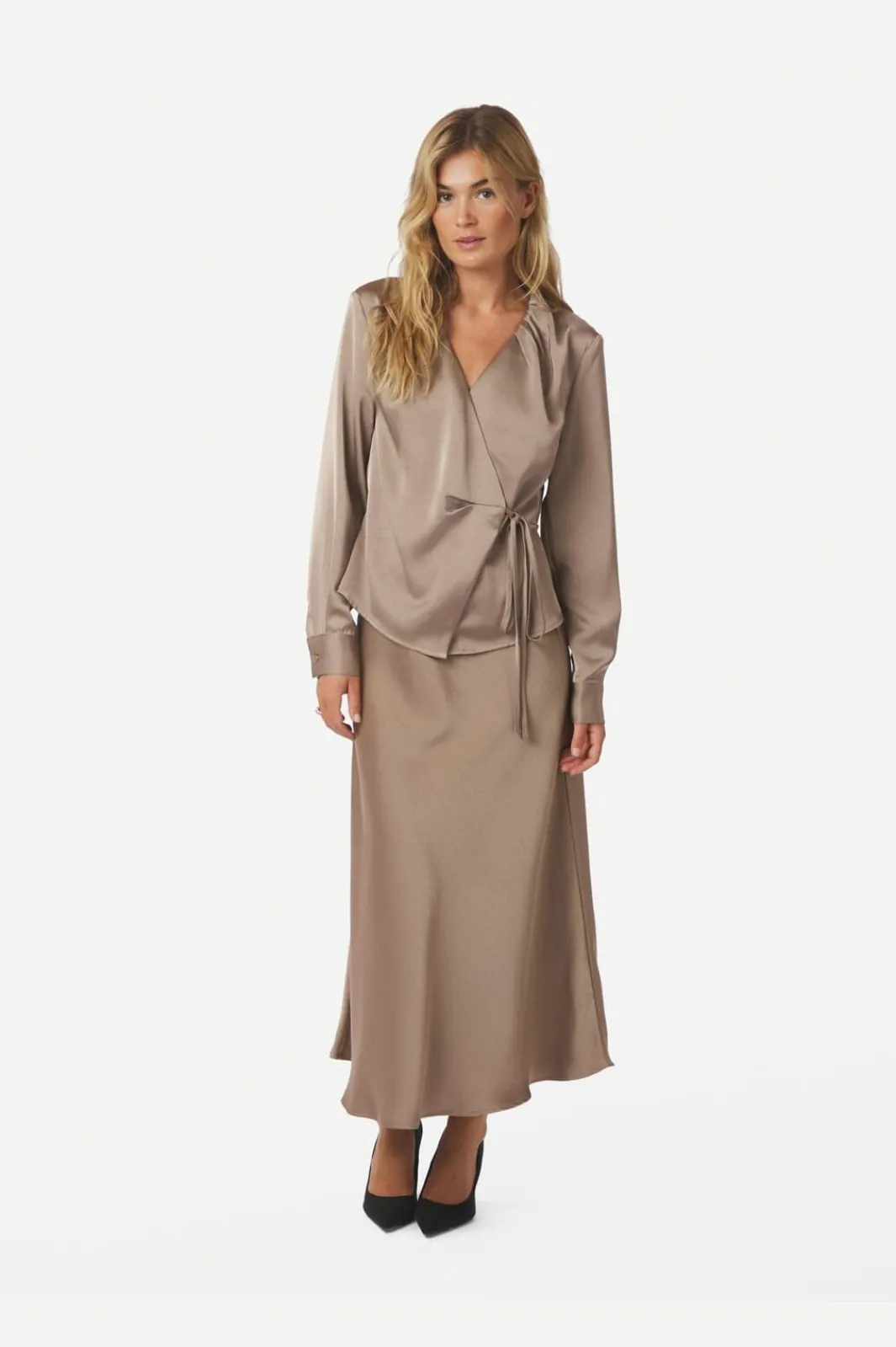 Online Neo Noir Caprina Heavy Sateen Blouse 166961 811