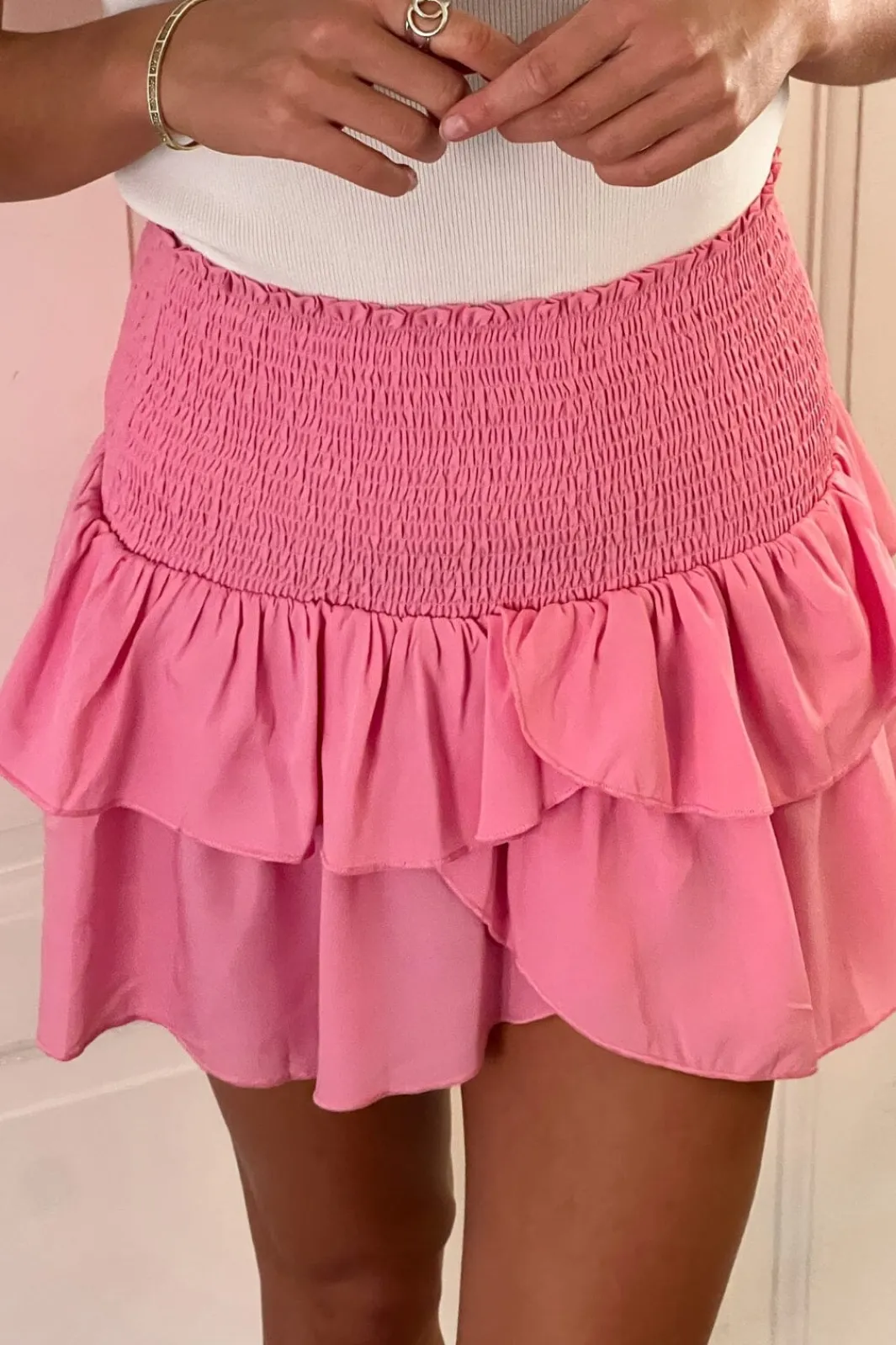 Online Neo Noir Carin R Skirt Pink