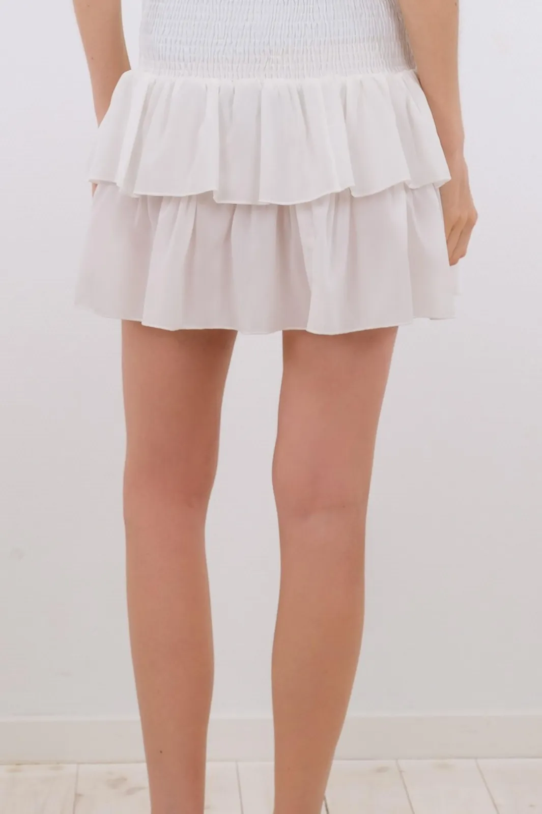 Online Neo Noir Carin R Skirt White