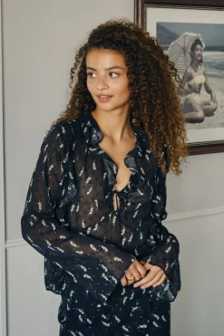 Hot Neo Noir Carola Flower Branch Blouse Black