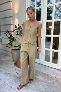 Sale BYIC Celinaic Vest lkhaki Light Khaki