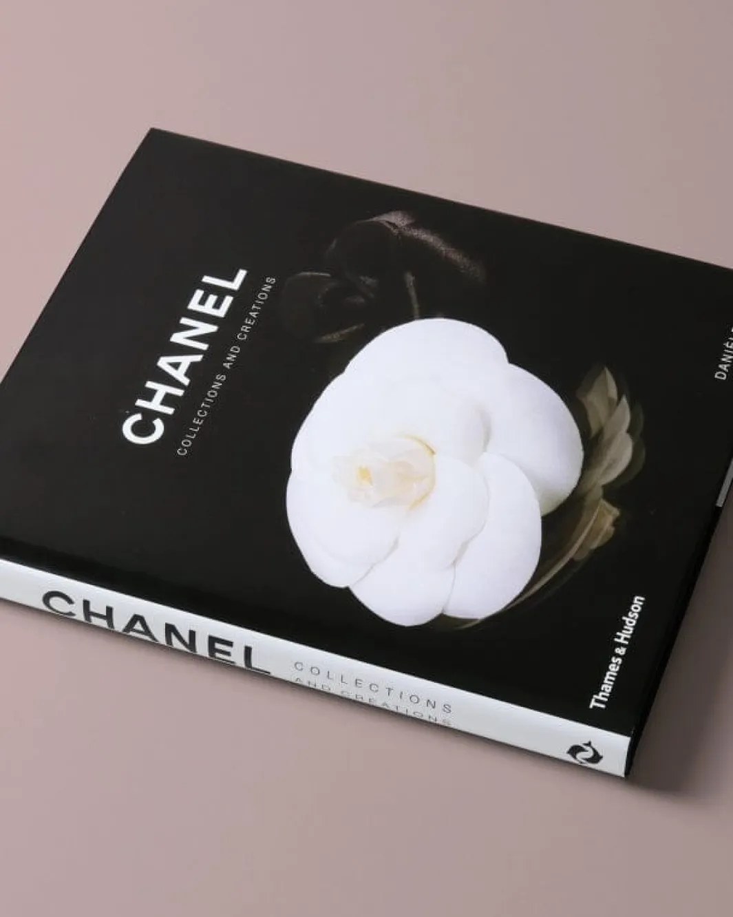 Sale New Mags Chanel Collection And Creations TH1009