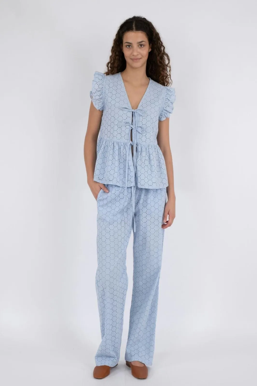 Outlet Neo Noir Claira Broiderie Pants Light Blue