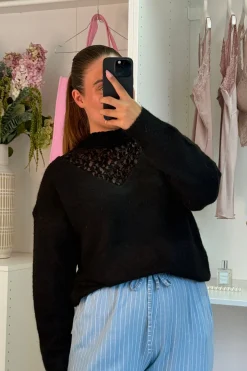 Hot A-bee Clarisse Striktrøjer Black