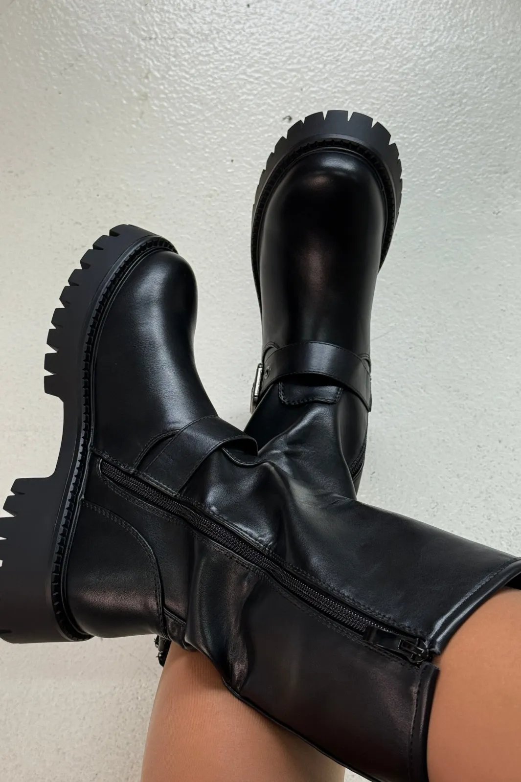 Outlet Bloom Cosmos Boots Black
