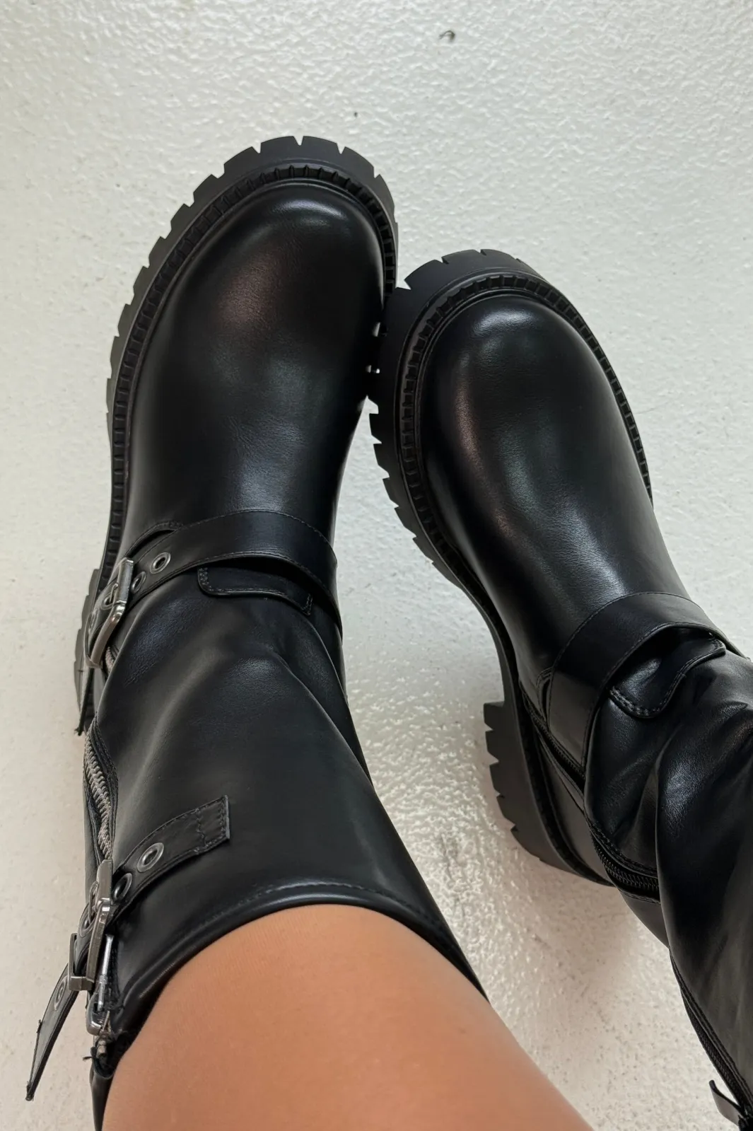 Outlet Bloom Cosmos Boots Black