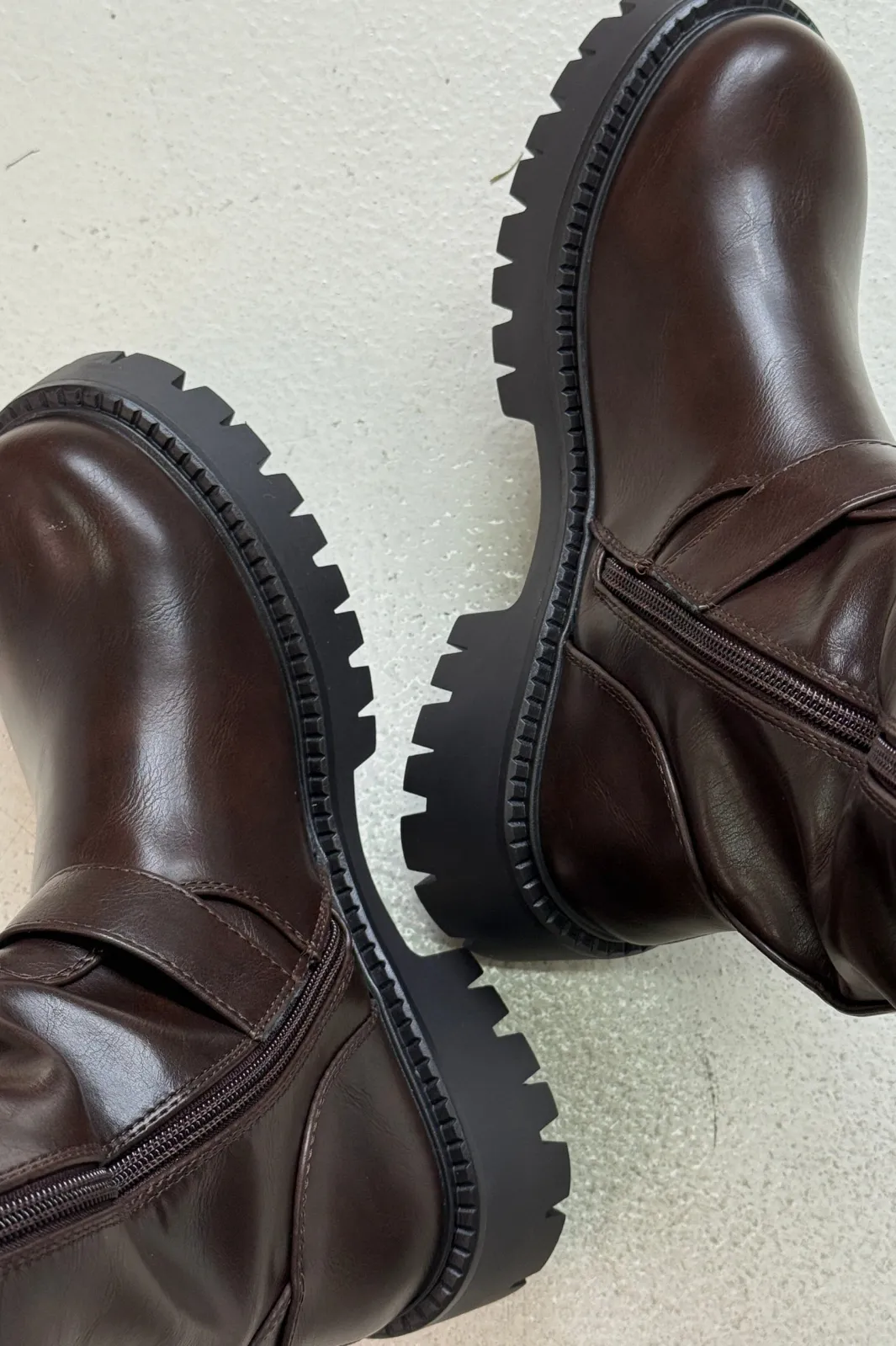 Online Bloom Cosmos Boots Dark Maroon