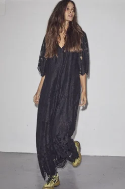 Clearance Haute L'Amitié Curvey Lace Hem Dress HL10009 Black