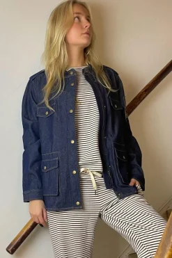 Discount Continue Daimi White/black stripe