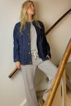 Discount Continue Daimi White/black stripe