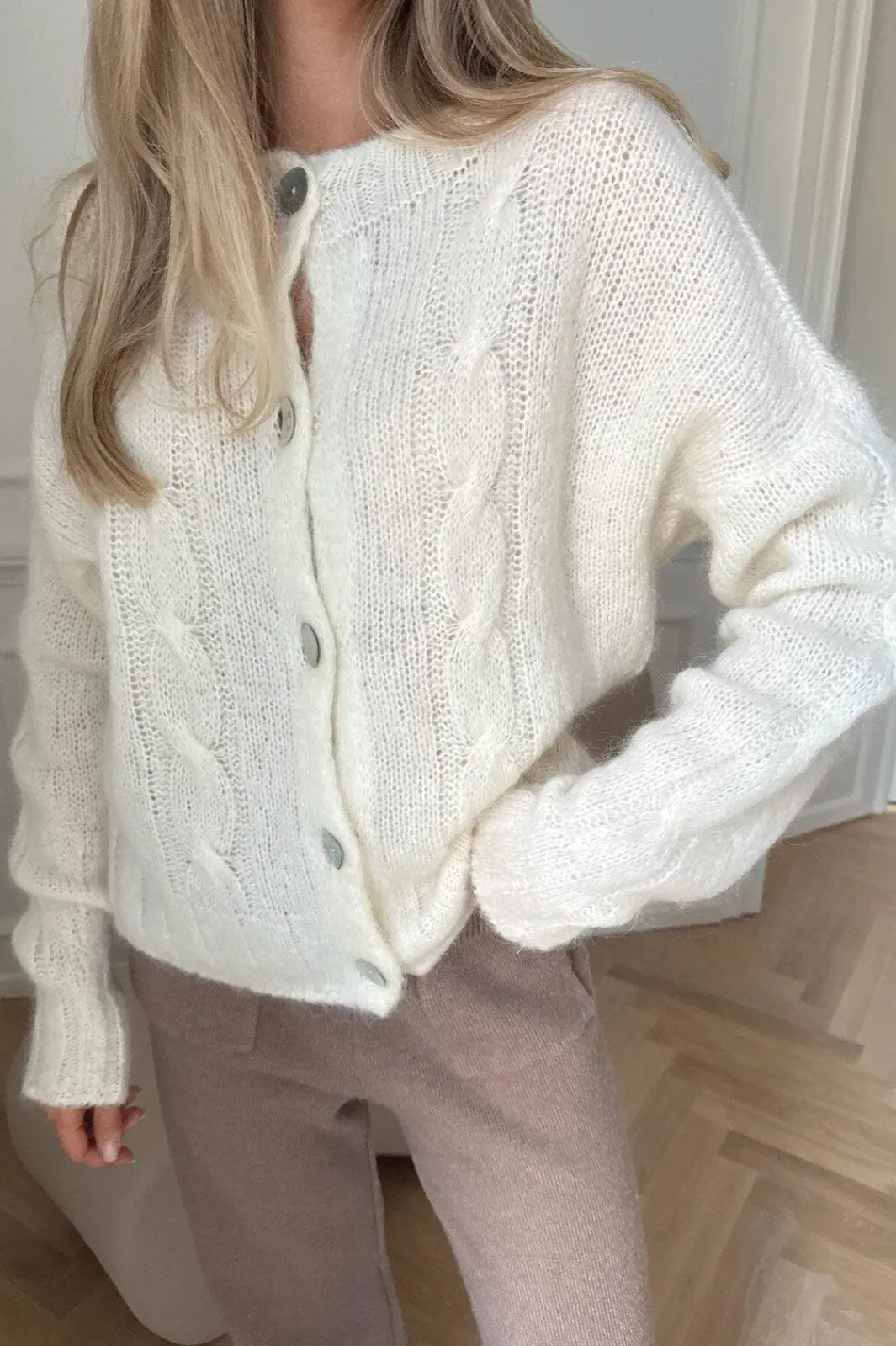 Outlet BYIC Ditteic Cardigan 3420 White