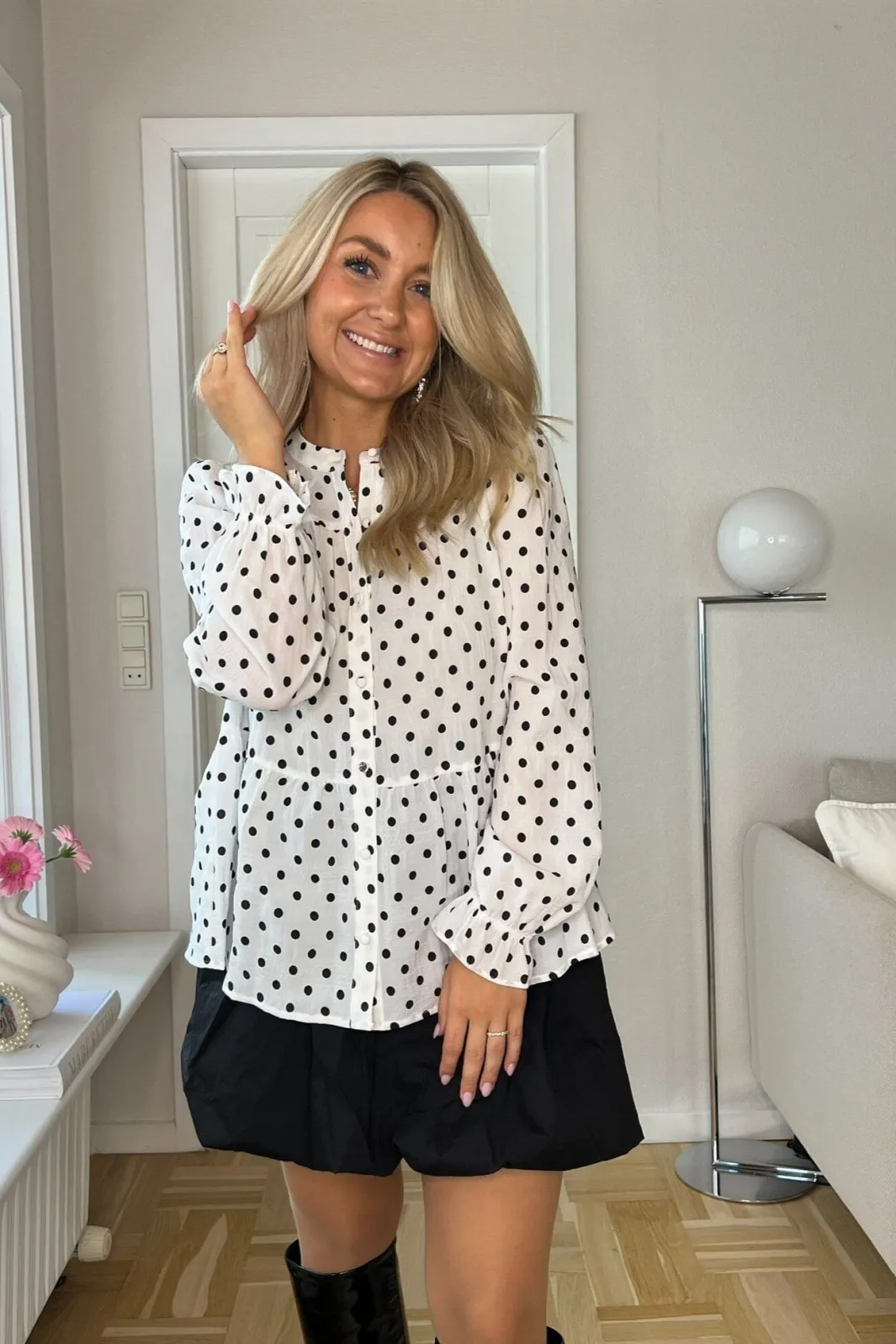 Best Dear Molly Dot Blouse 127510B White W.black Dots
