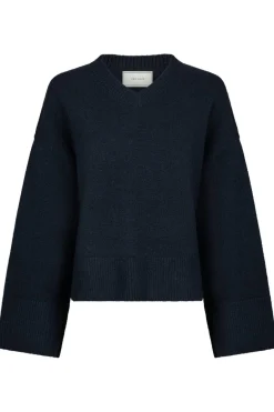 New Neo Noir Dova Knit Blouse 164912 141