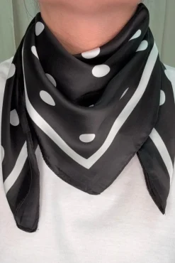 Hot A-bee Elin Scarf Black