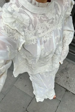 Clearance BYIC Ellinoric Lace Shirt vw Vintage White