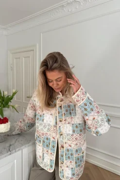 New BYIC Emmyic Quilted Jacket A23107 Blue Multicolor Flower Print