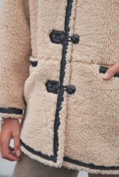 Online Neo Noir Fanny Teddy Jacket Camel