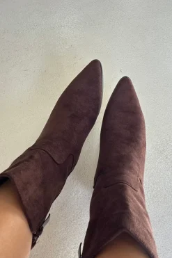 Bloom Fawn Boots Dark Maroon