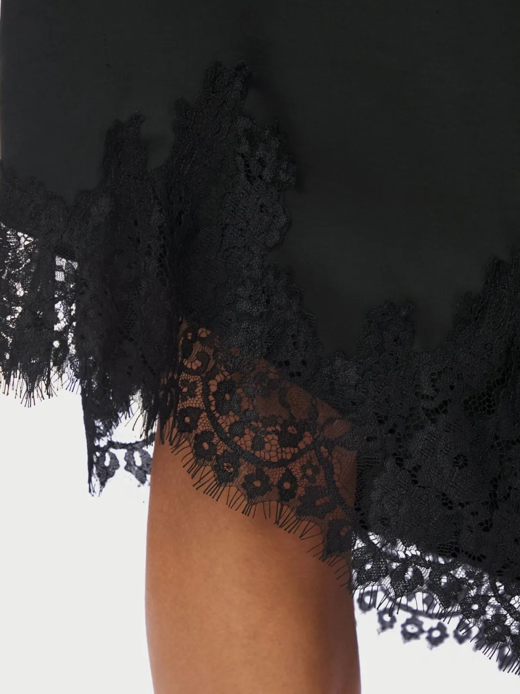Online Neo Noir Fiora Lace Skirt 167417 100