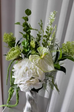 Discount Bloom Objects Forest Dawn Bouquet 02-318 Multi