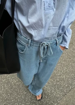 Hot Second Female Irvin Denim Jeans 59284 Light blue denim 5996