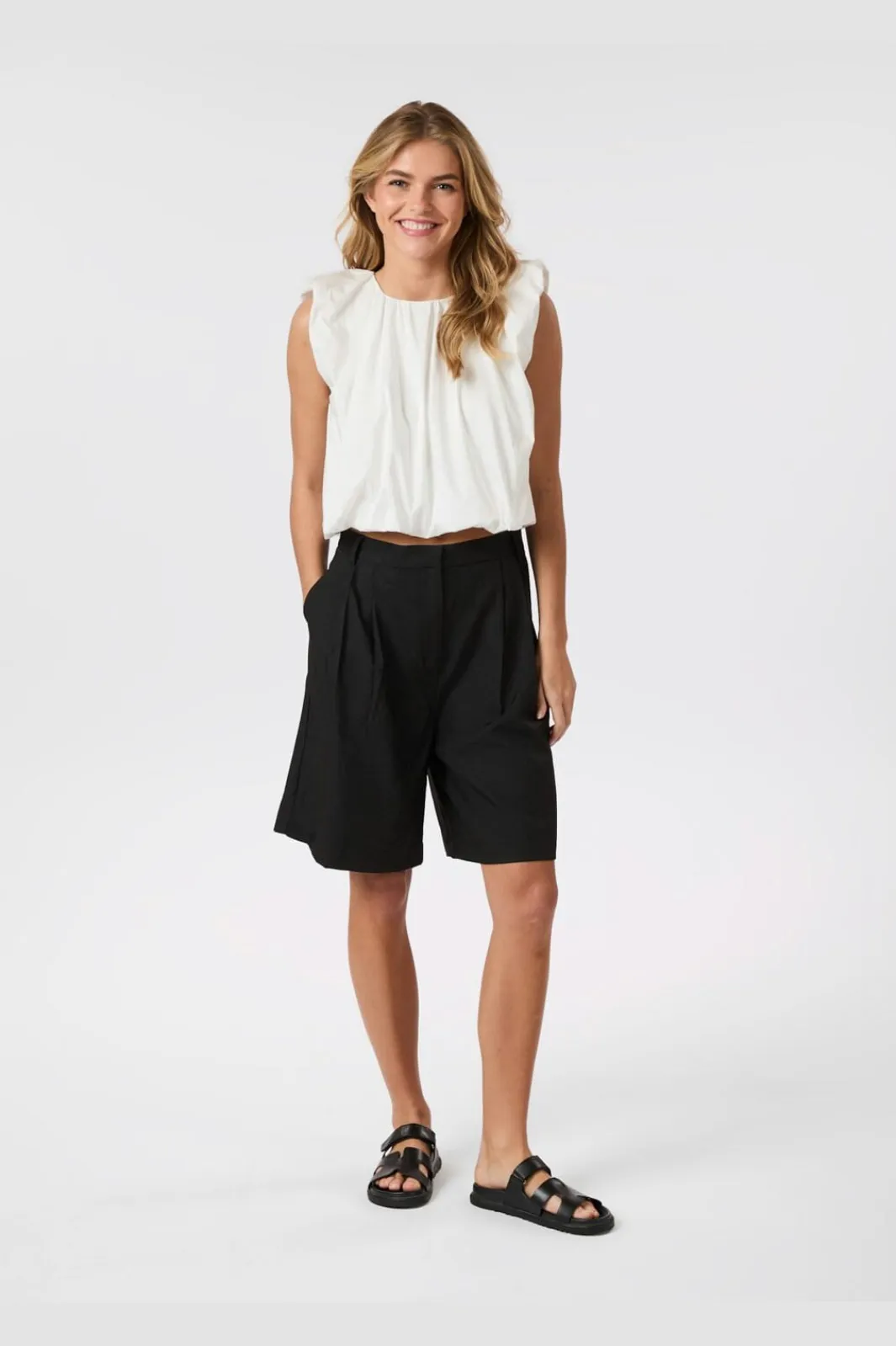 Hot Neo Noir Ivania Poplin Top 165507 120