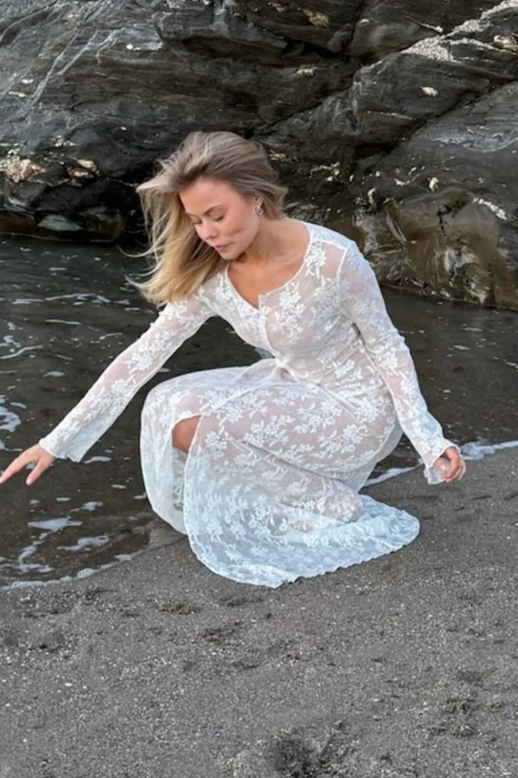 Discount BYIC Ivyic Long Dress 2612 White Lace