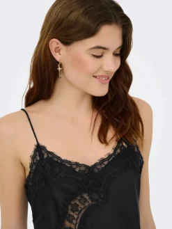 Outlet JDY fifi S/L Asym Lace Singlet 5069508 Black