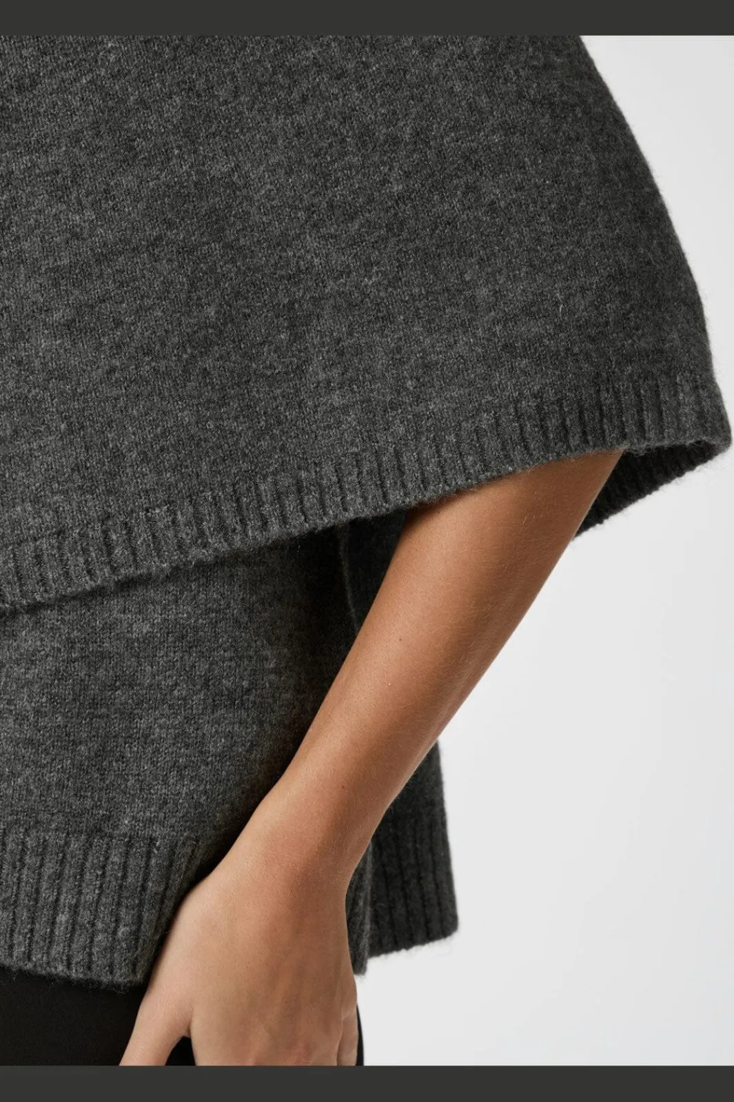 Best Neo Noir Josei Double Knit Cape 165798 130
