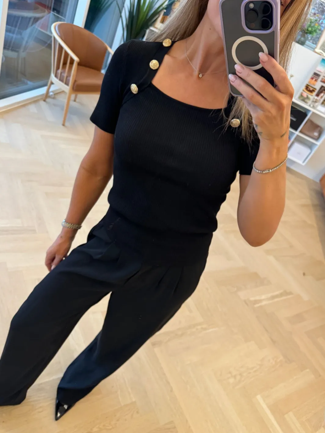 Discount Valentin Studio Josie Pants Black