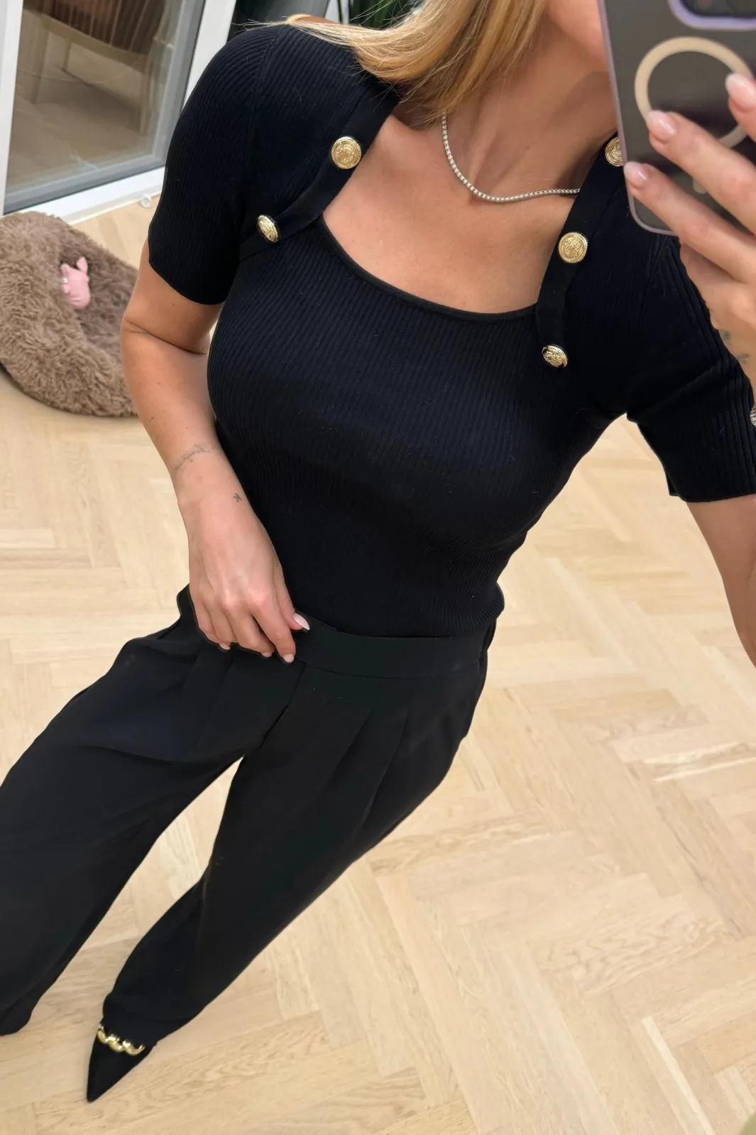 Discount Valentin Studio Josie Pants Black
