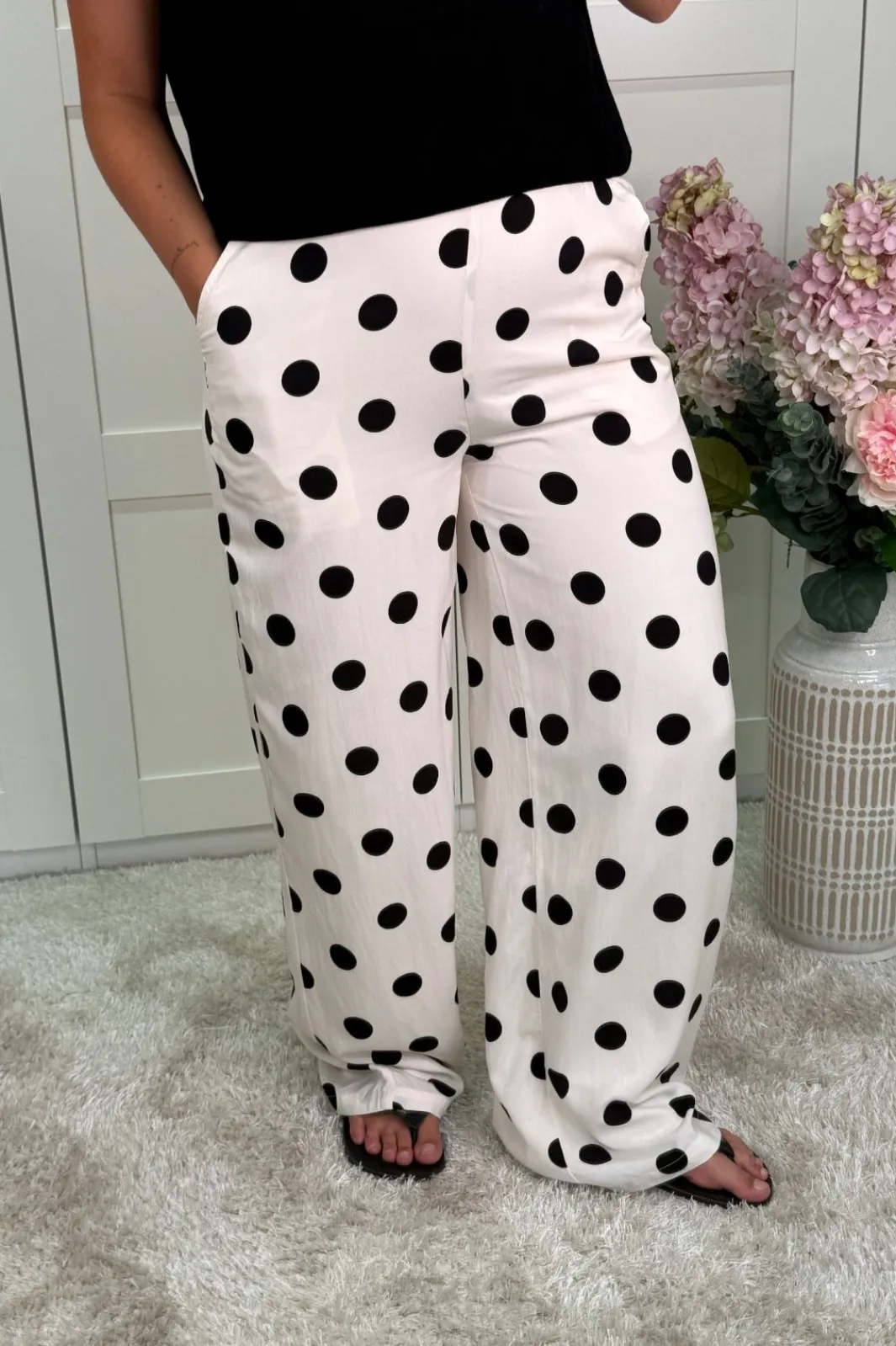 Best A-bee Juliana Wide Dot Pants Beige