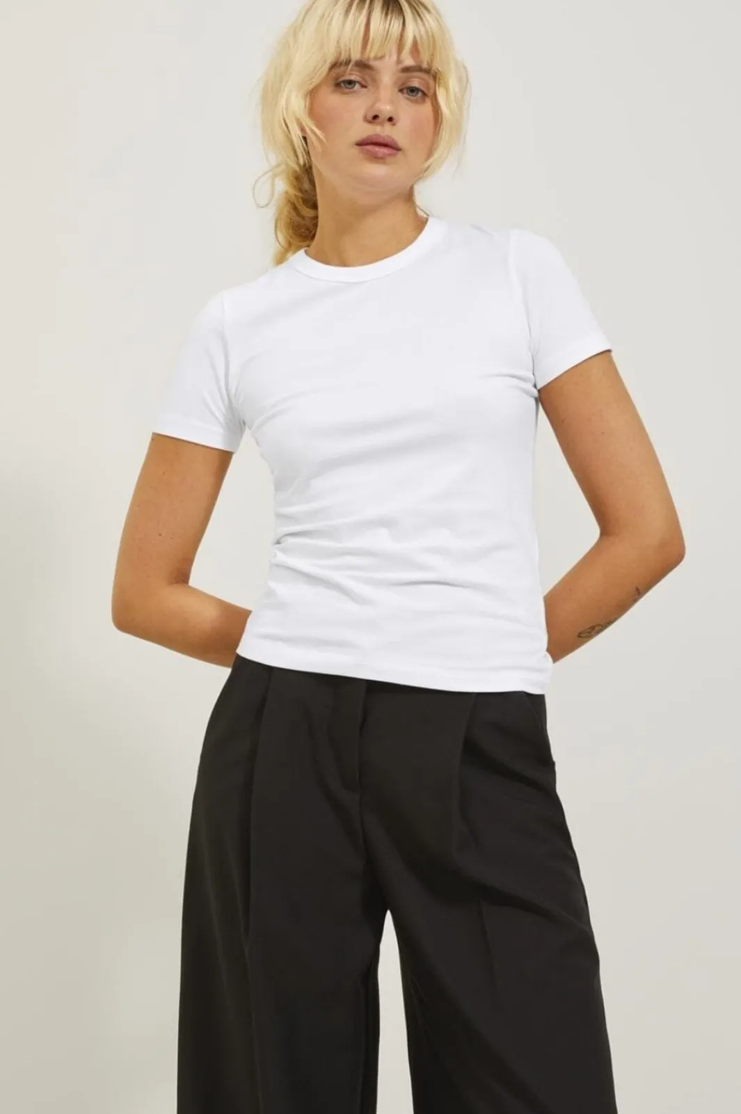 Discount Jjxx Jxgigi Str Ss Tee Sn 4389306 Bright White