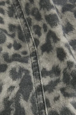 Hot Jjxx Jxsarah Maggie Leo Top 4766493 Thunderstorm Leopard