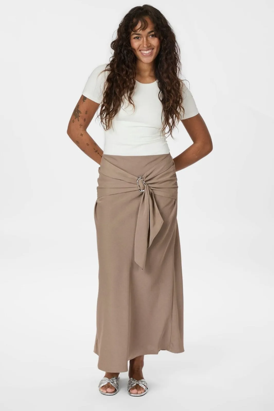 Sale Neo Noir Kit Dull Sateen Skirt 165565 811